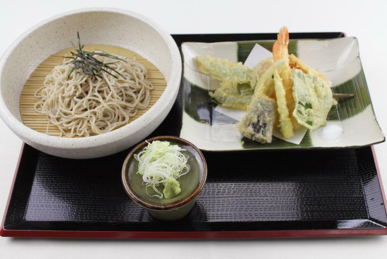 Okushiga Kogen Hotel Yamanouchi  Bagian luar foto