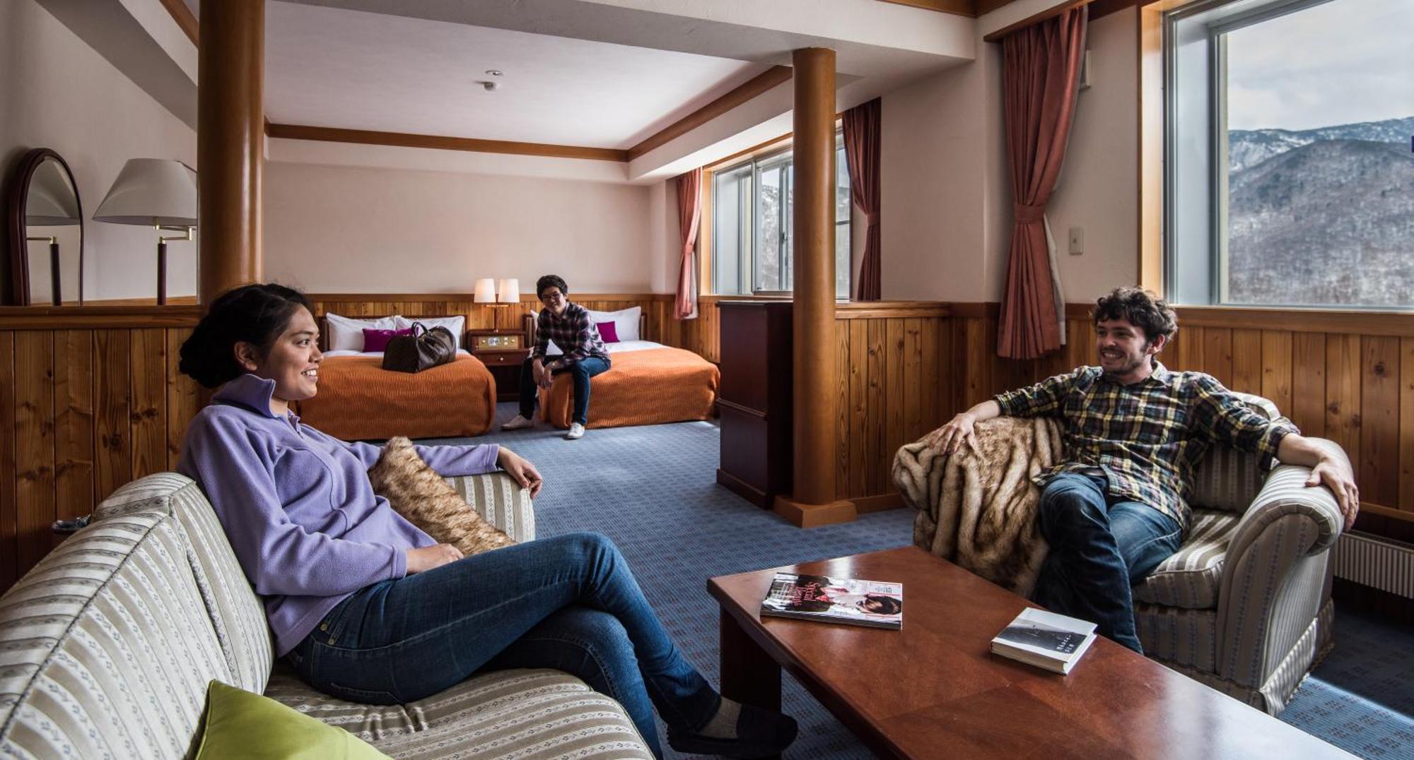 Okushiga Kogen Hotel Yamanouchi  Bagian luar foto